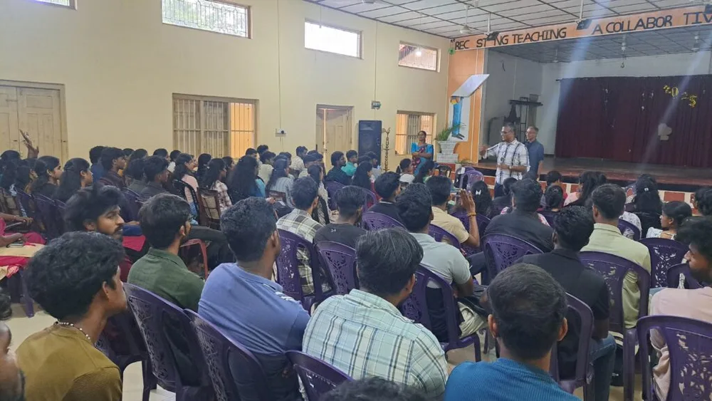 2025 10 Uni Student Meeting Kilinochchi 04 1